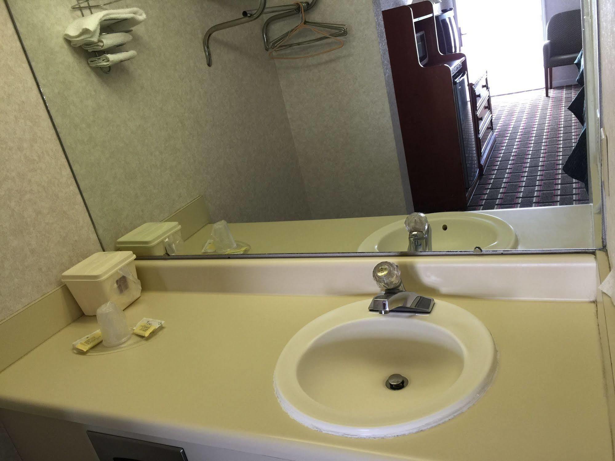 Heritage Inn Cleveland Kültér fotó